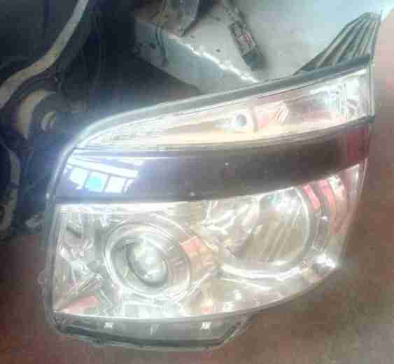 voxy headlight!