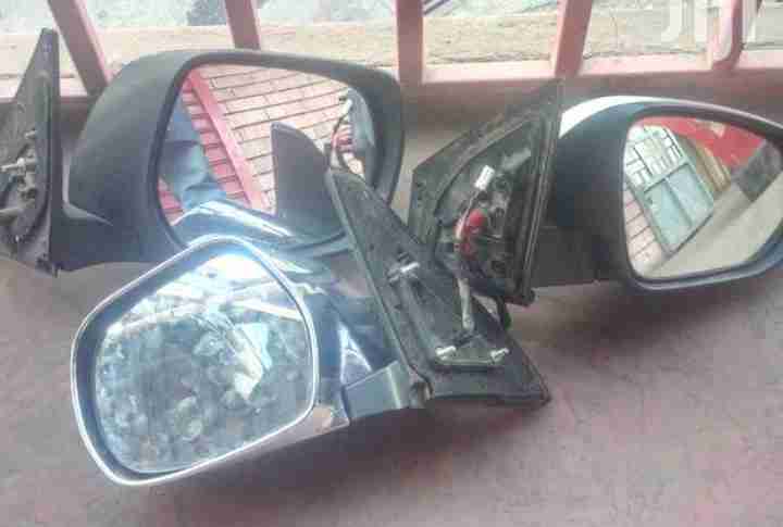 prado 120 side mirrors!
