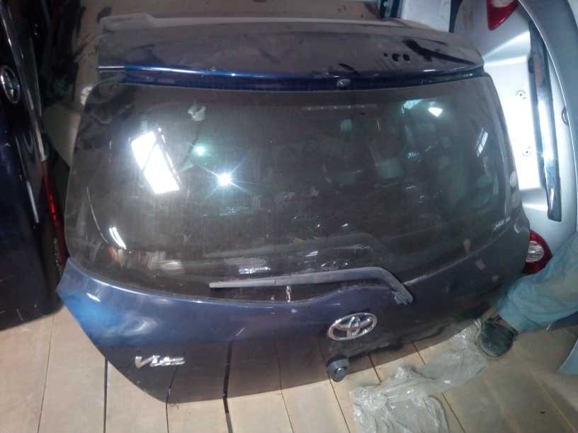 vitz tailgate!