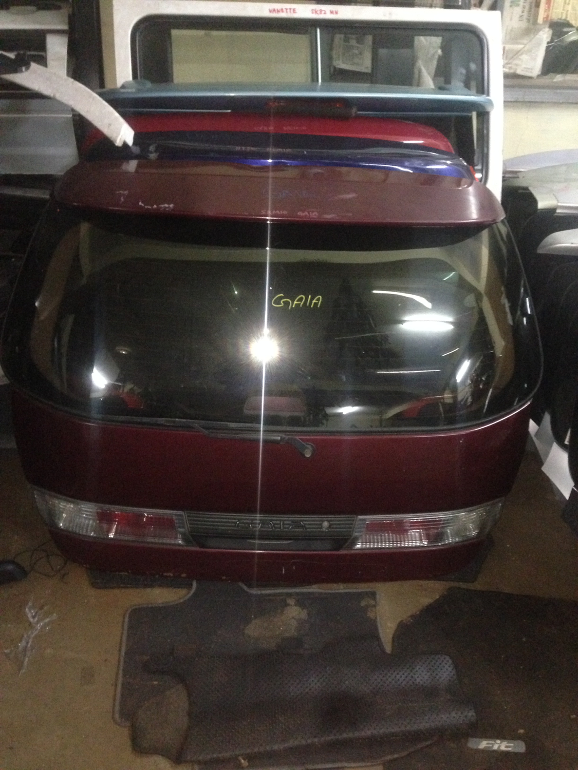 toyota Gaia!